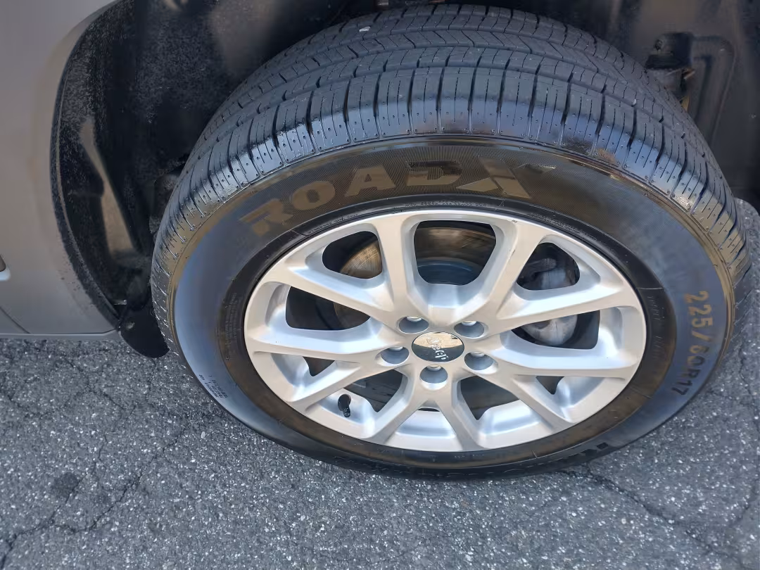 2016 Jeep Cherokee - 1C4PJLAB7GW116235 - Image #5